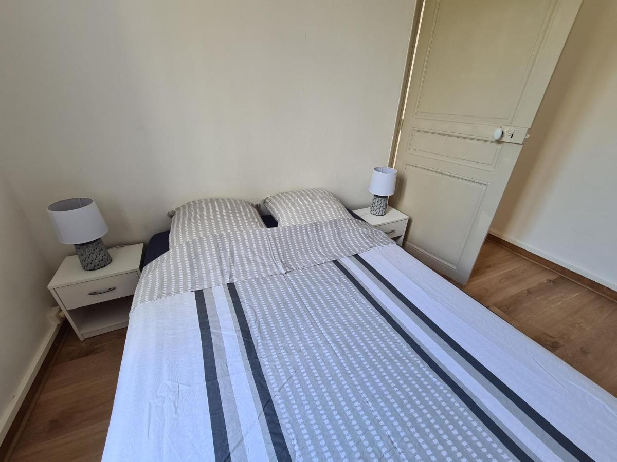 Appartement 60M2 Rdc Avec Jardin Saint-Génis エクステリア 写真